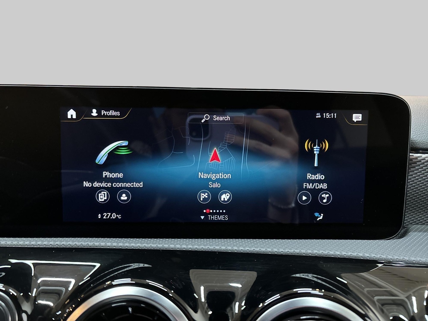 MERCEDES-BENZ A 2022