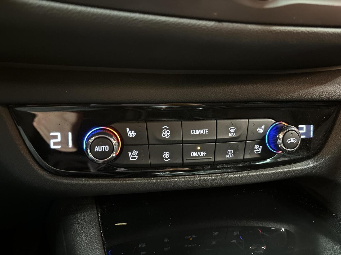 OPEL Insignia 2020