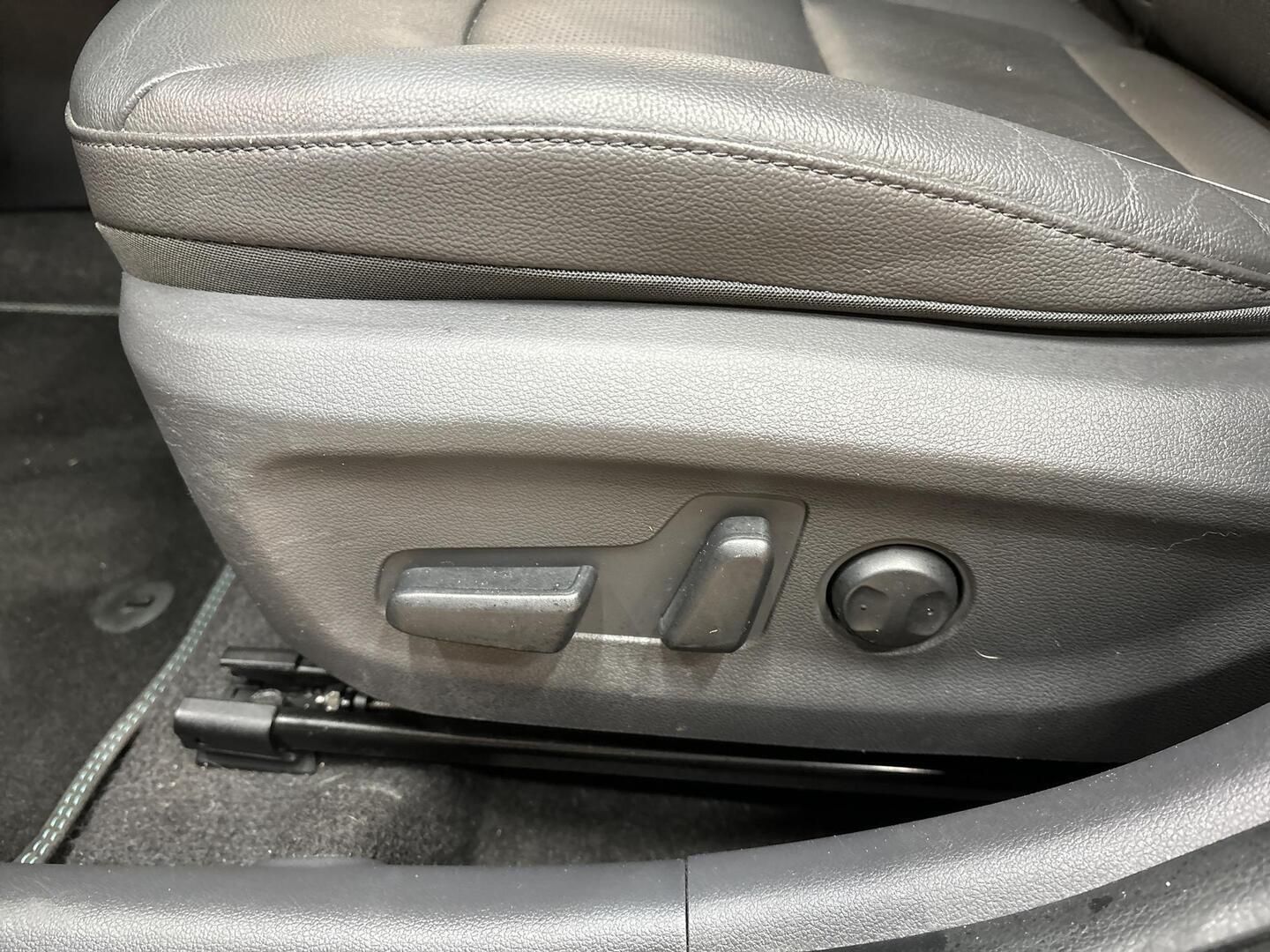 HYUNDAI IONIQ PLUG-IN 2020