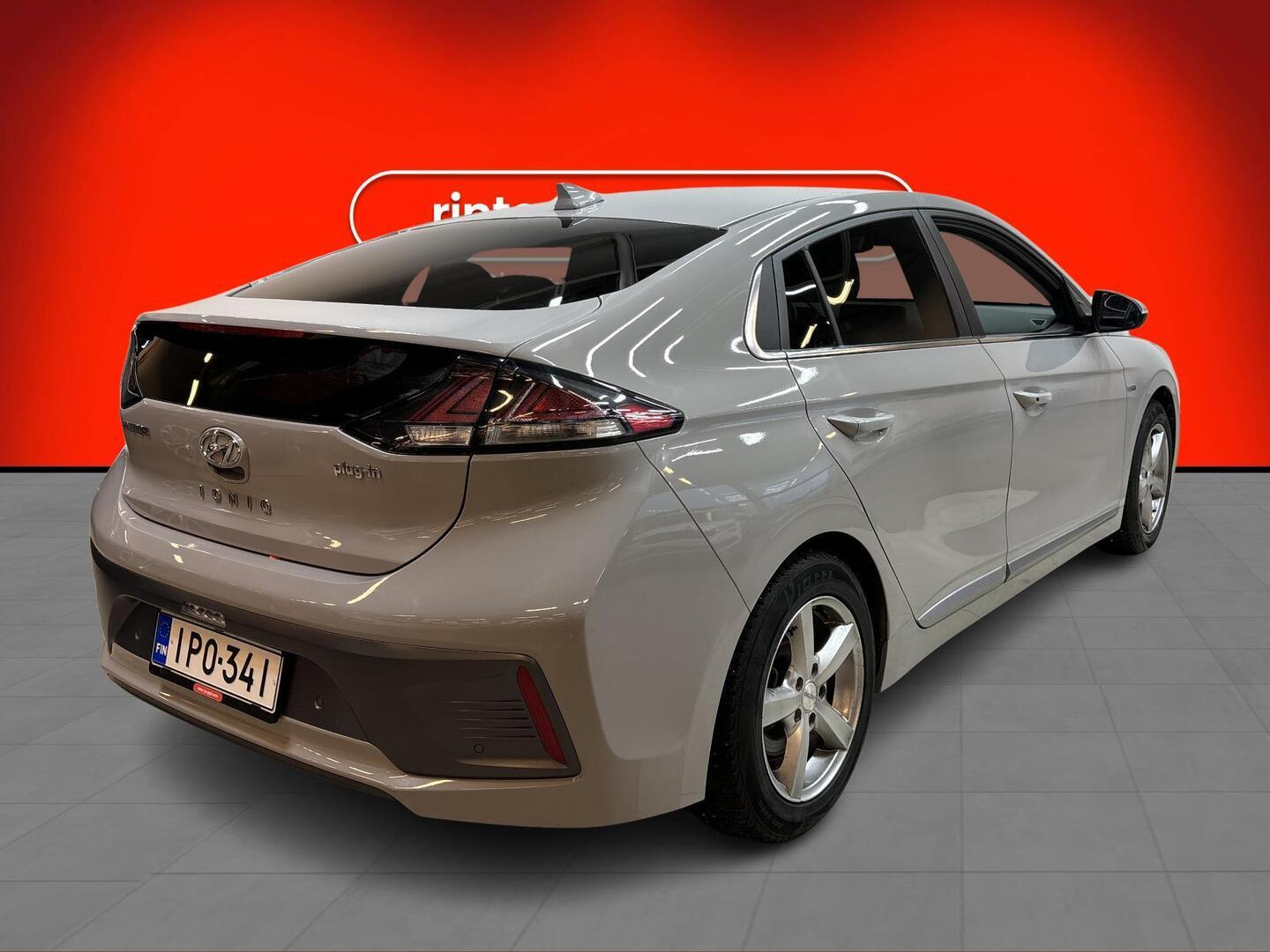 HYUNDAI IONIQ PLUG-IN 2020