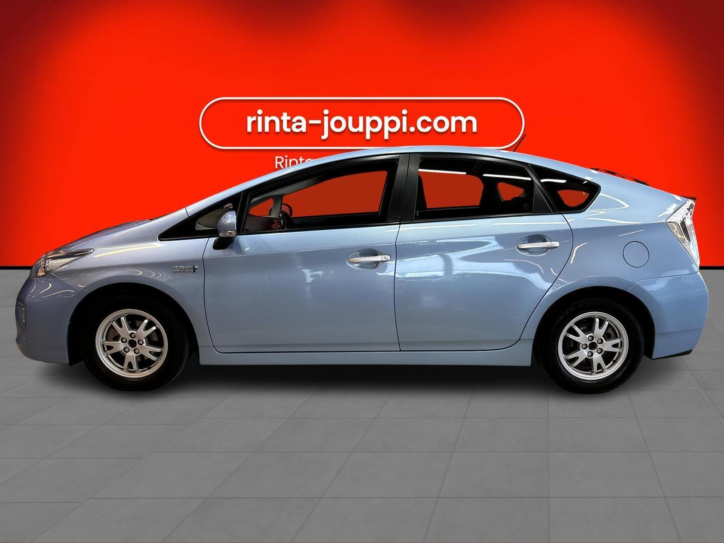 TOYOTA Prius PHEV 2012