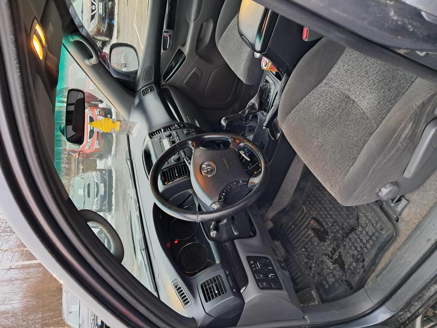 TOYOTA Land Cruiser 2008