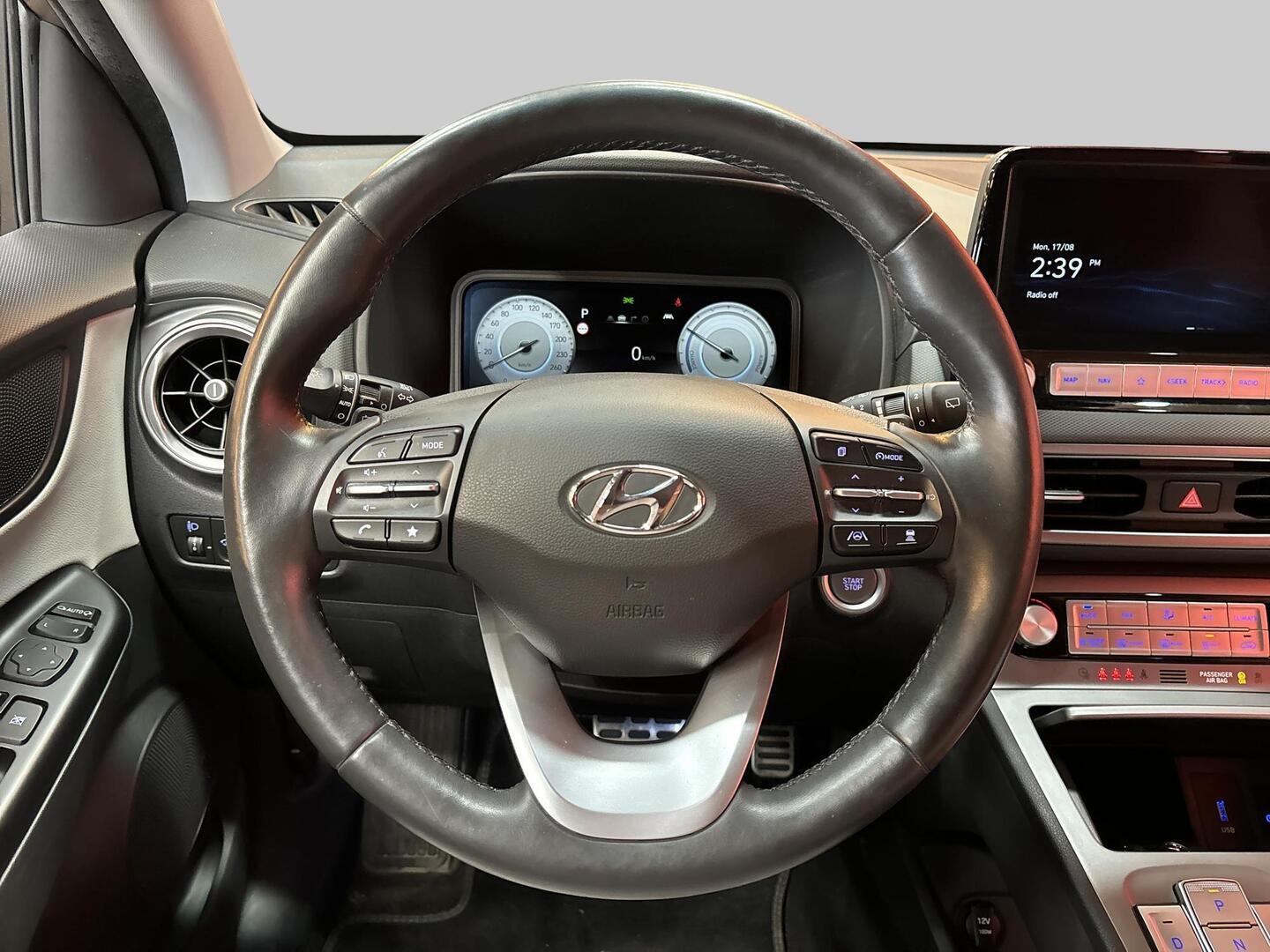 HYUNDAI KONA 2023