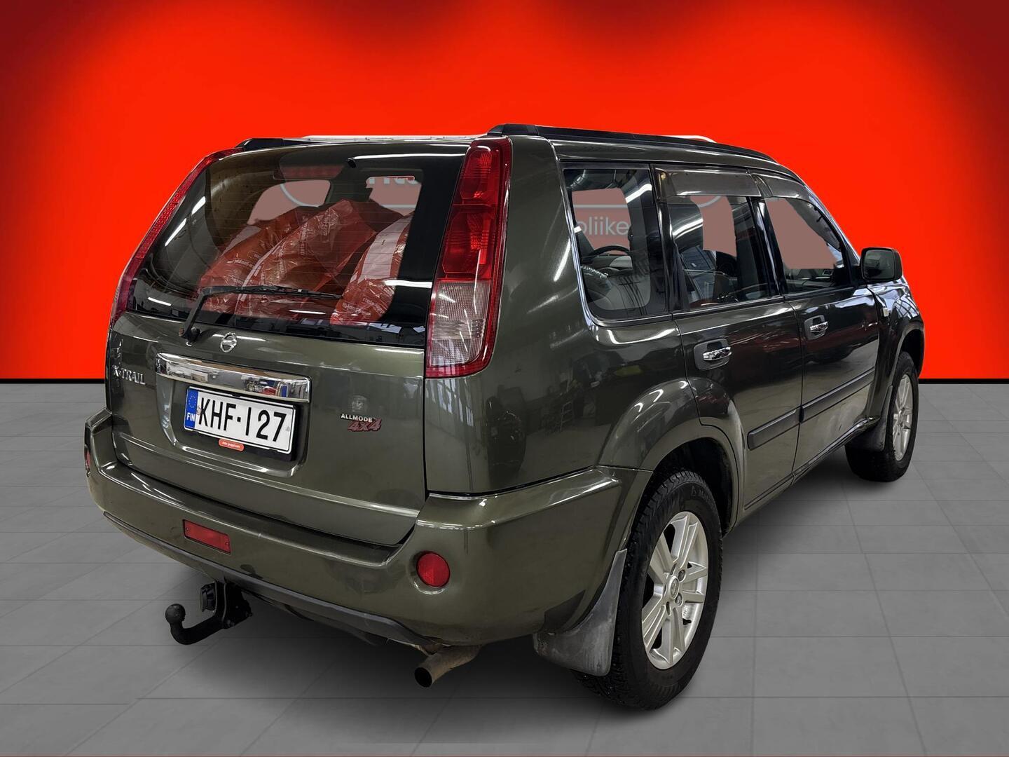 NISSAN X-TRAIL 2005