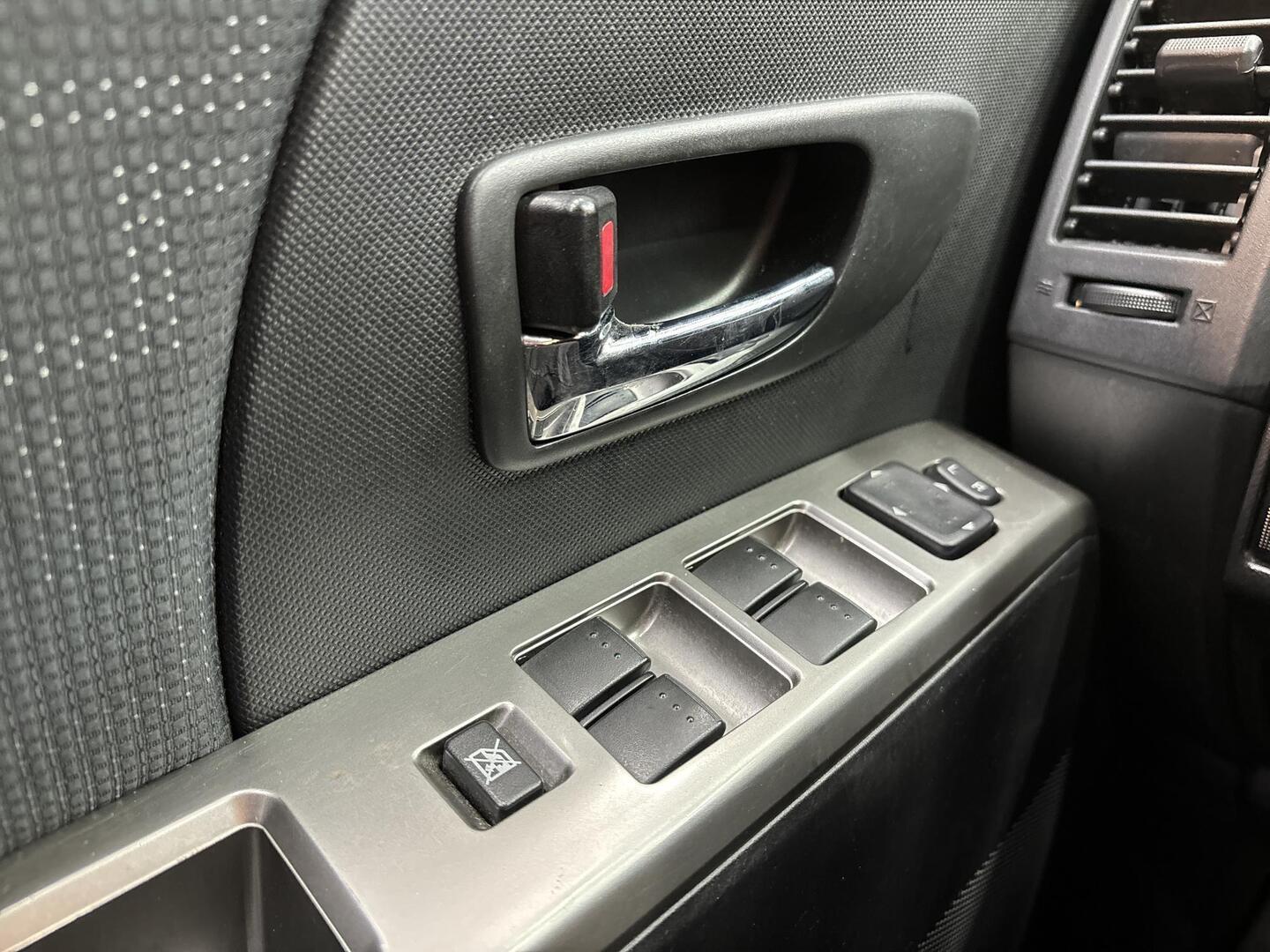 MAZDA Mazda5 2009