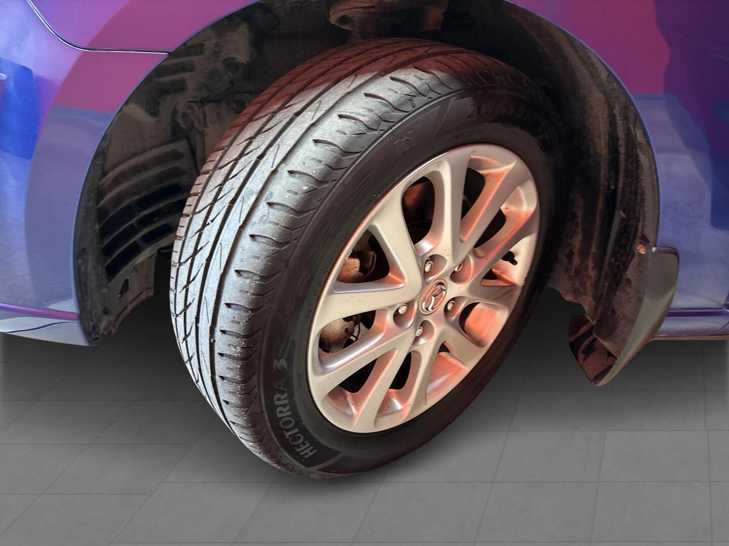 MAZDA Mazda5 2009