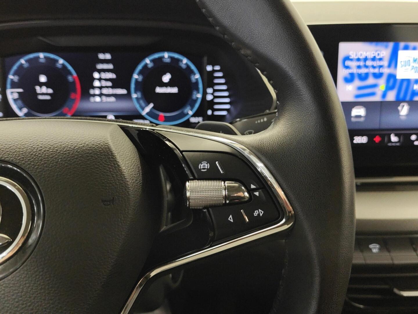 SKODA OCTAVIA 2024
