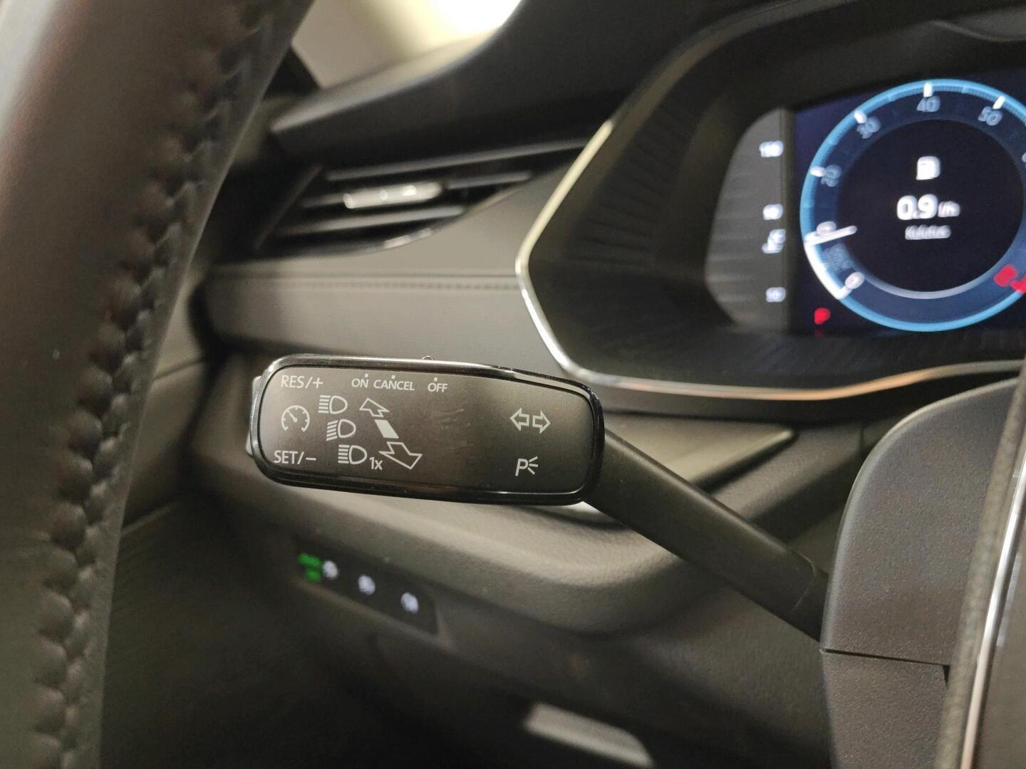 SKODA OCTAVIA 2024