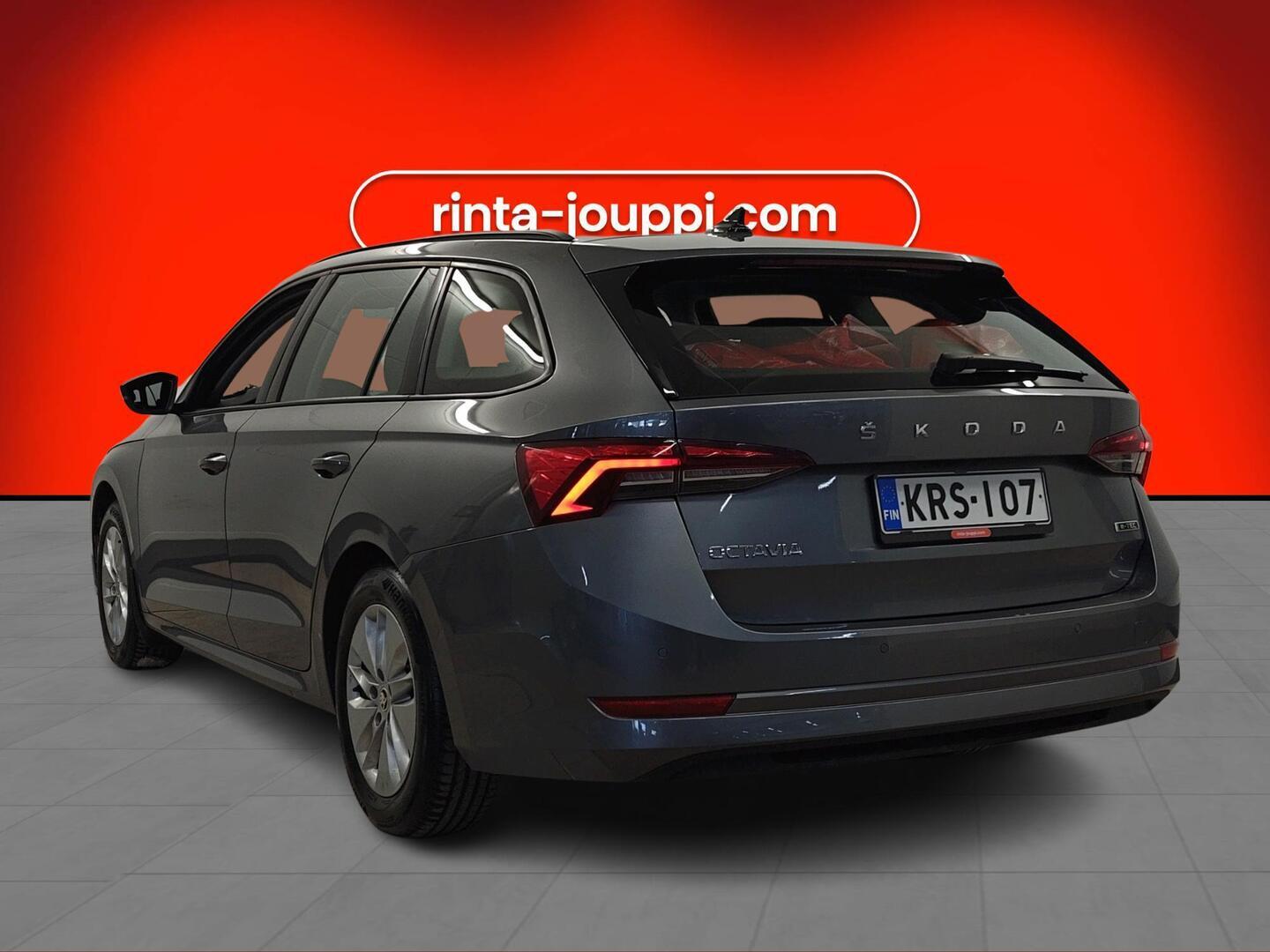 SKODA OCTAVIA 2024