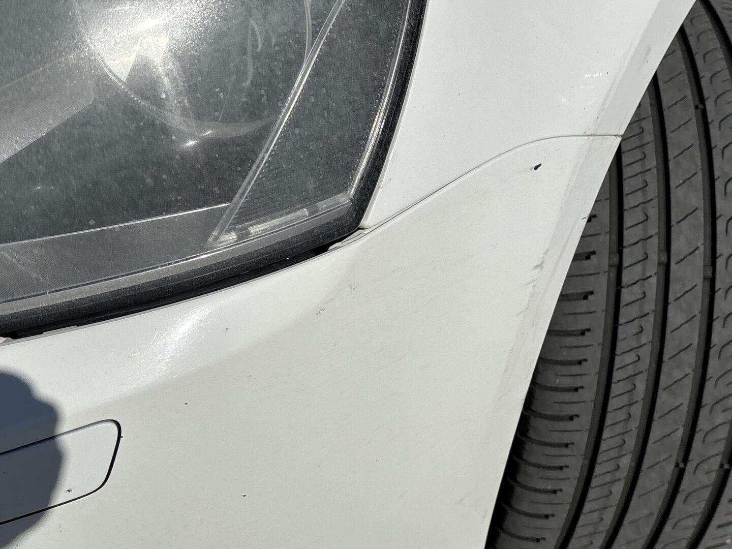 VOLKSWAGEN Passat 2012