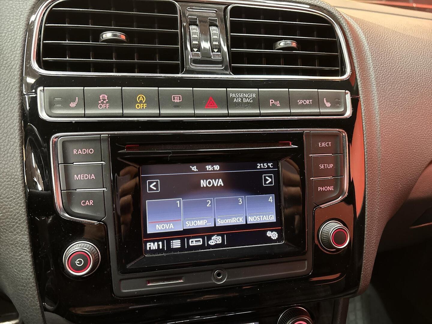 VOLKSWAGEN Polo 2017