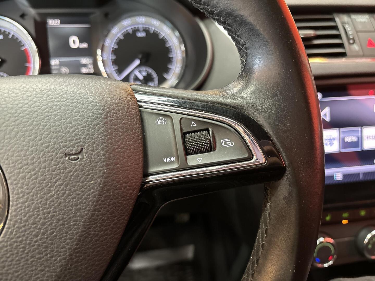 SKODA Octavia 2019