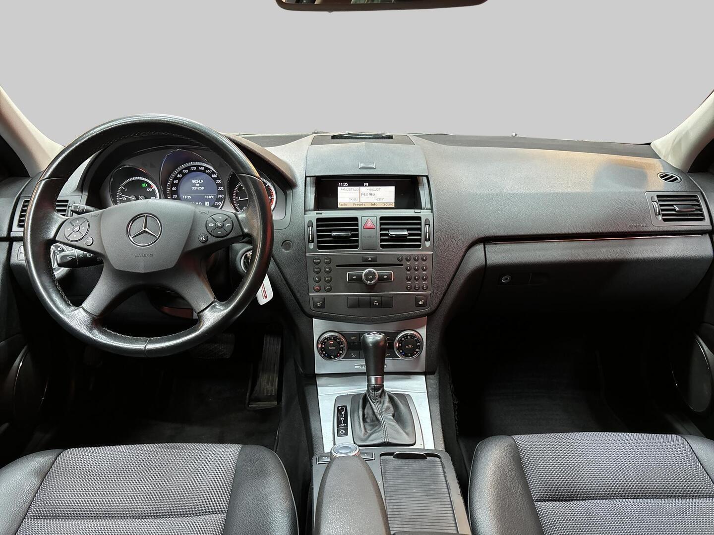 MERCEDES-BENZ C 2010