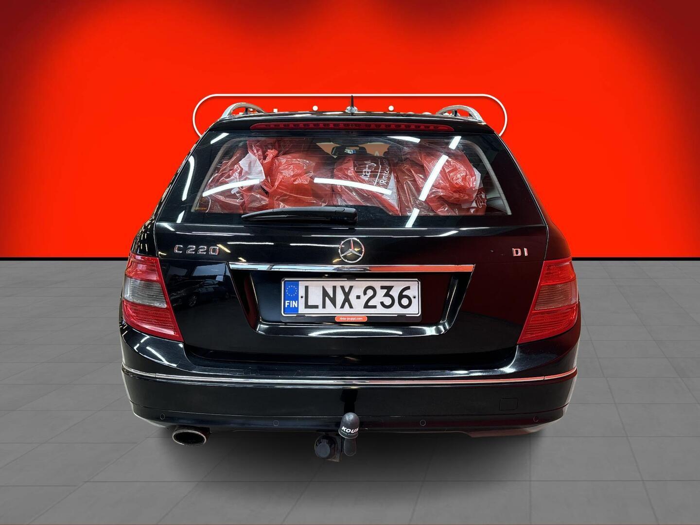 MERCEDES-BENZ C 2010