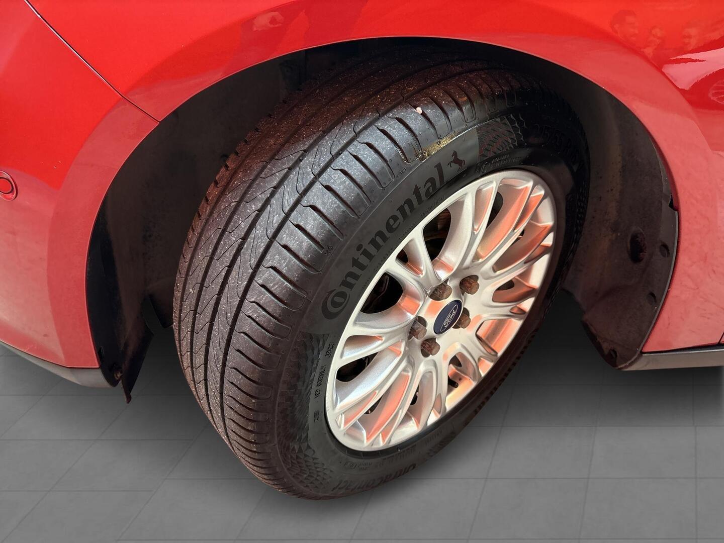 FORD Focus 2013