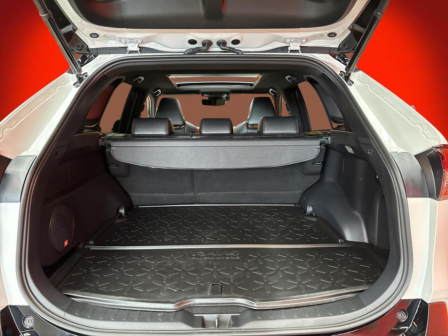TOYOTA RAV4 2021