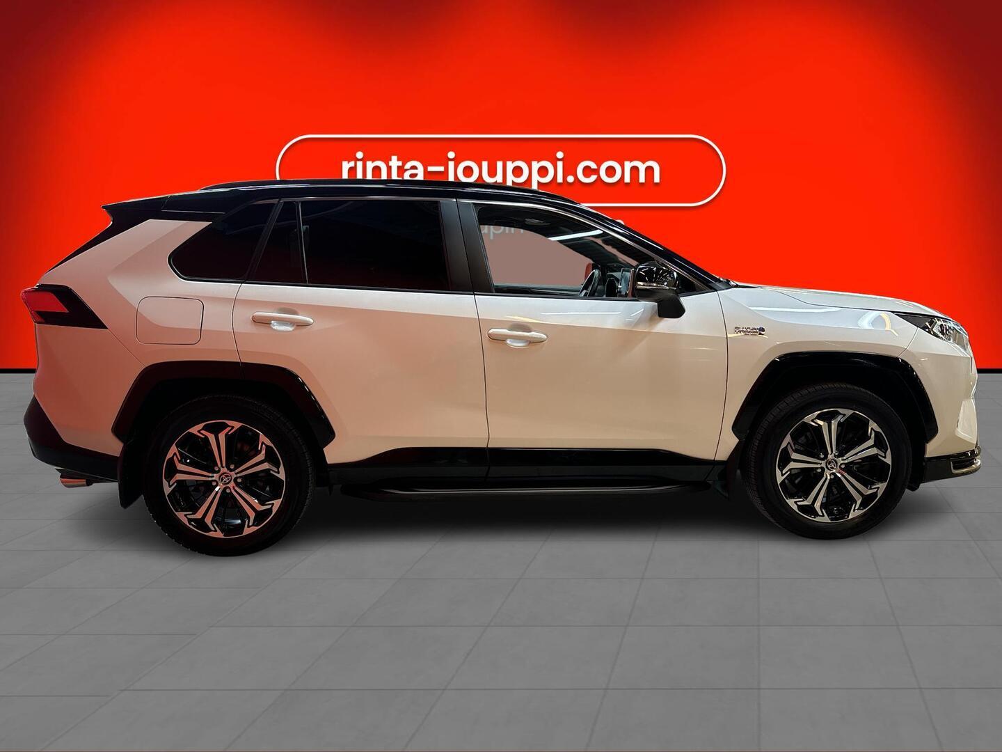 TOYOTA RAV4 2021