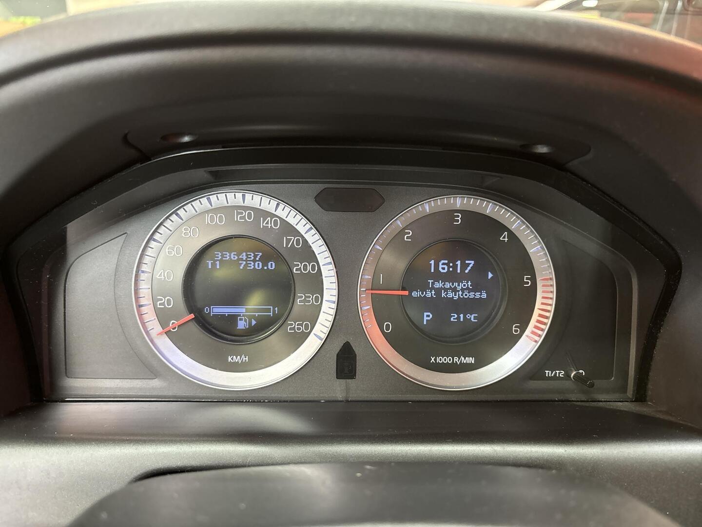 VOLVO XC60 2011