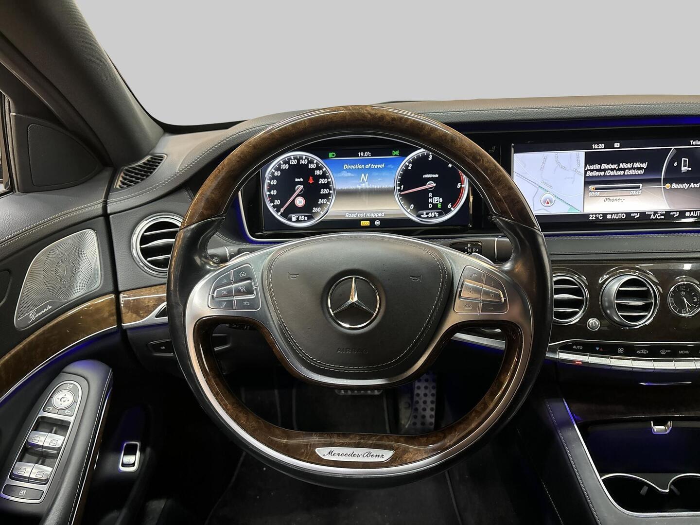MERCEDES-BENZ S 2013
