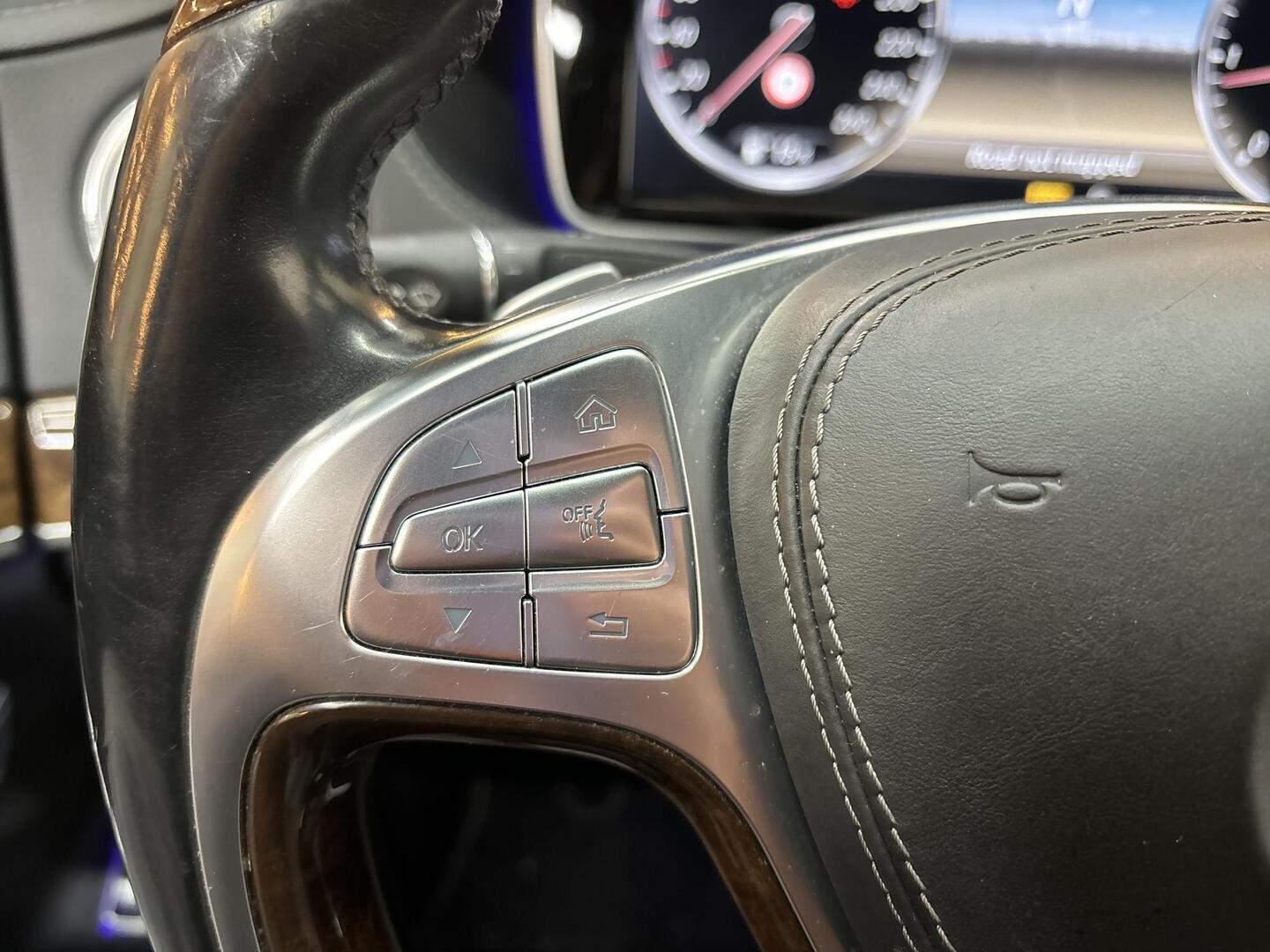 MERCEDES-BENZ S 2013