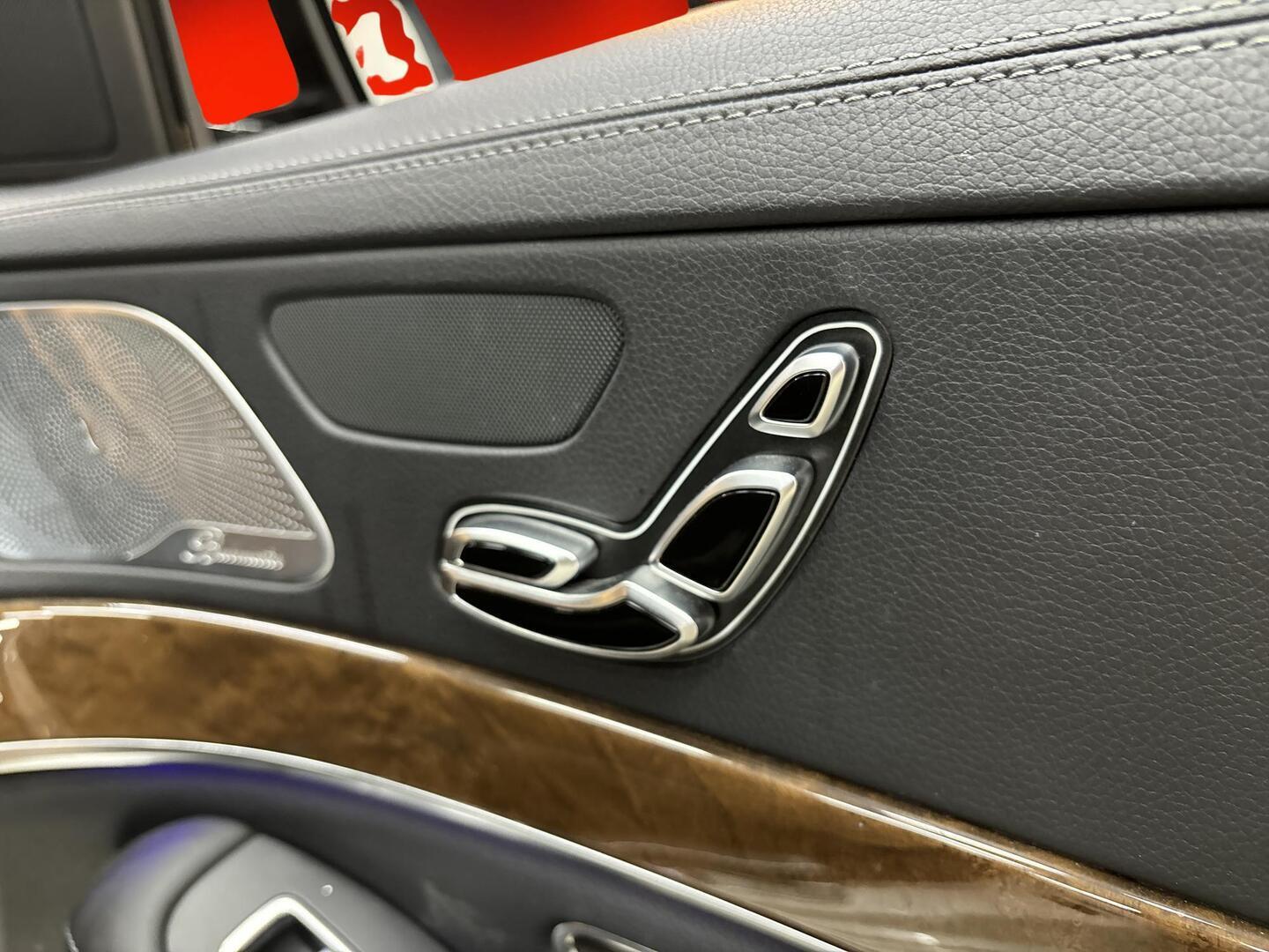 MERCEDES-BENZ S 2013