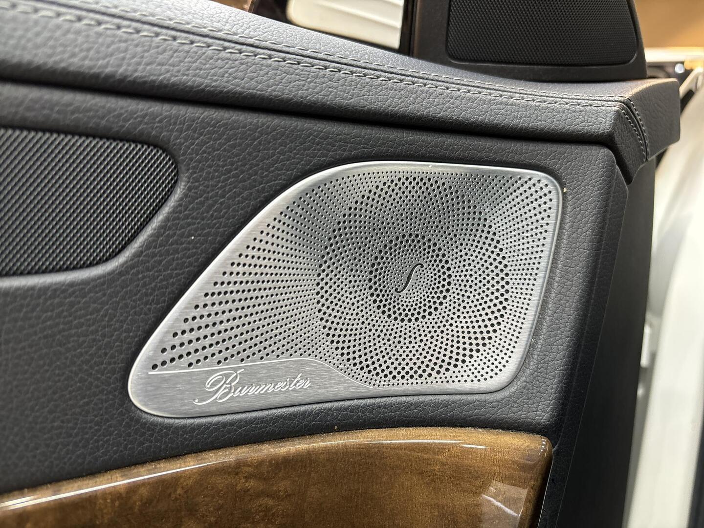 MERCEDES-BENZ S 2013