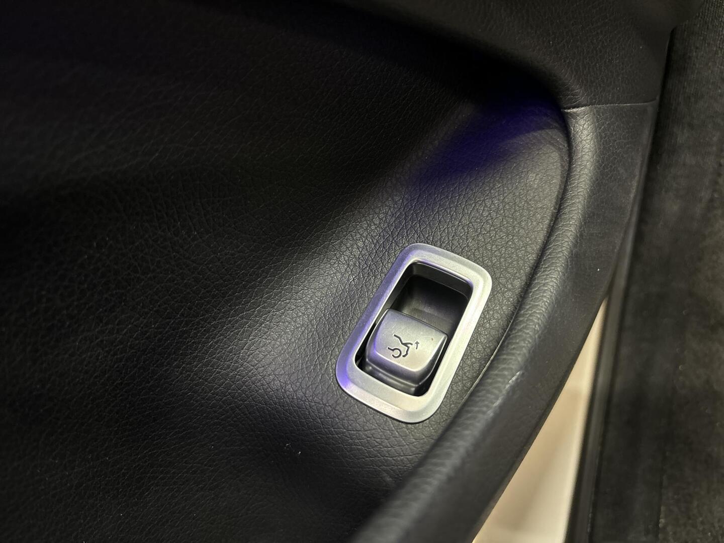 MERCEDES-BENZ S 2013