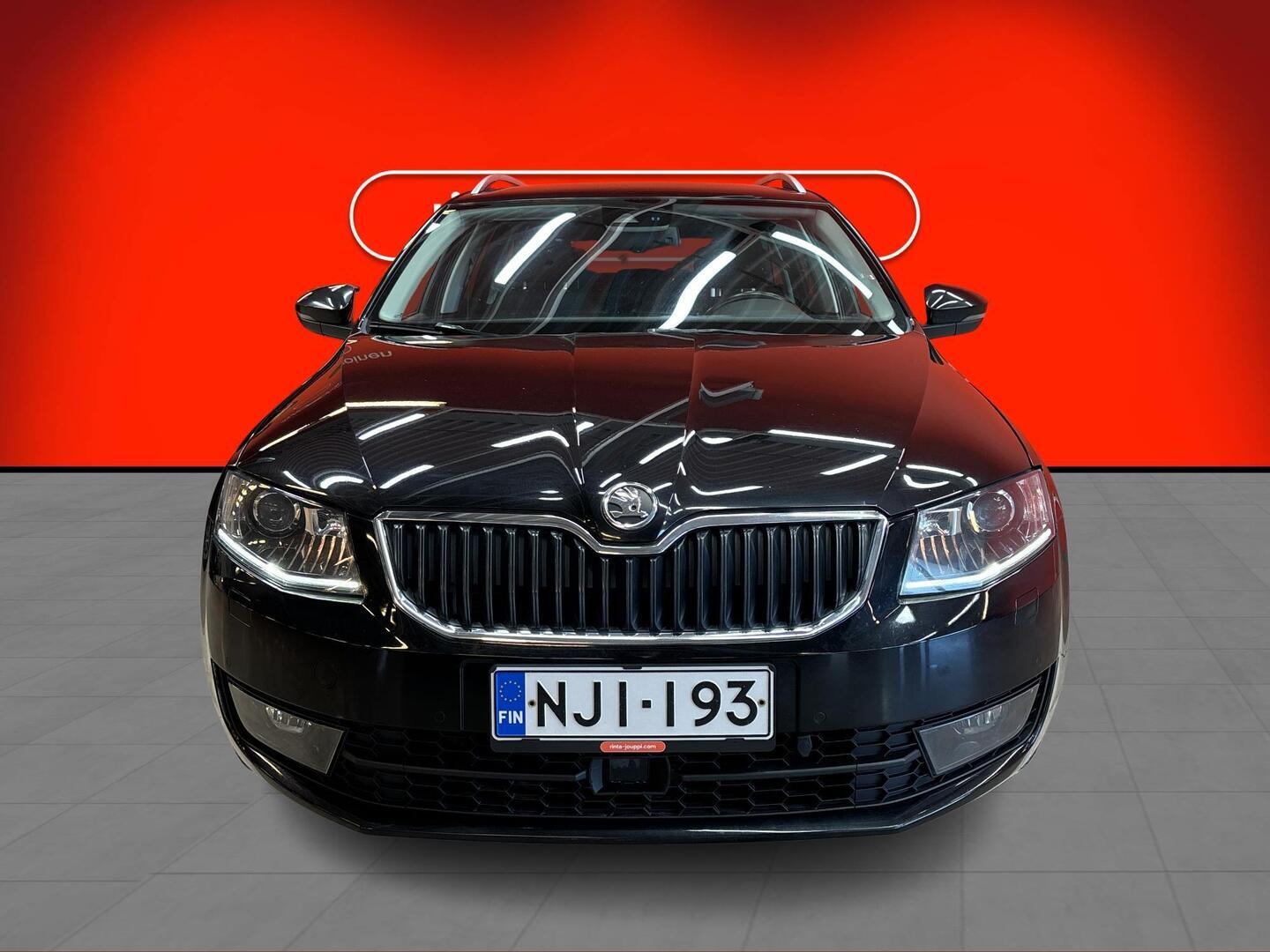SKODA Octavia 2014