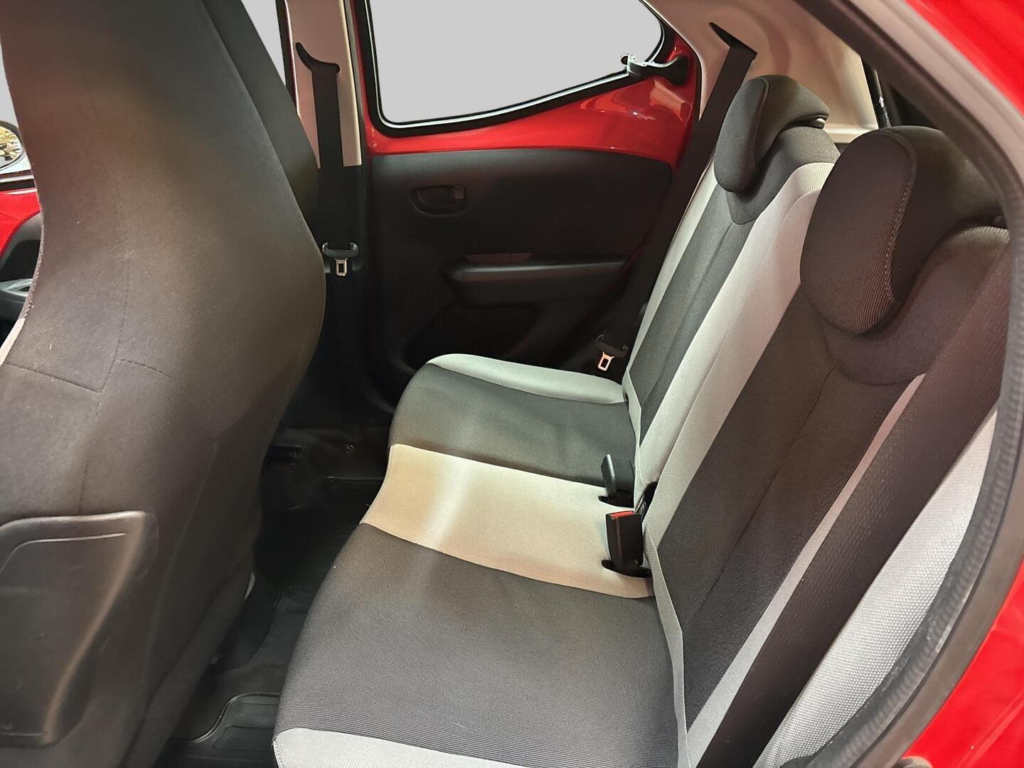 TOYOTA AYGO 2014