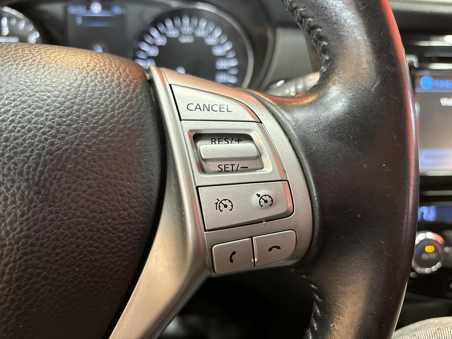 NISSAN Qashqai 2016