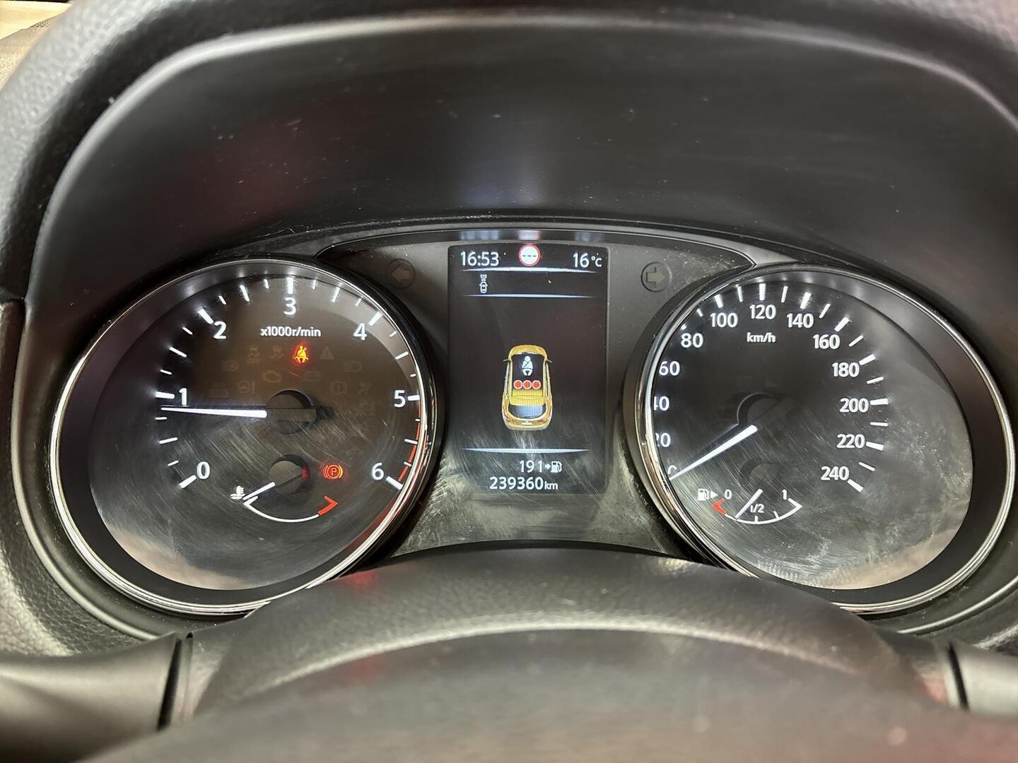 NISSAN Qashqai 2016