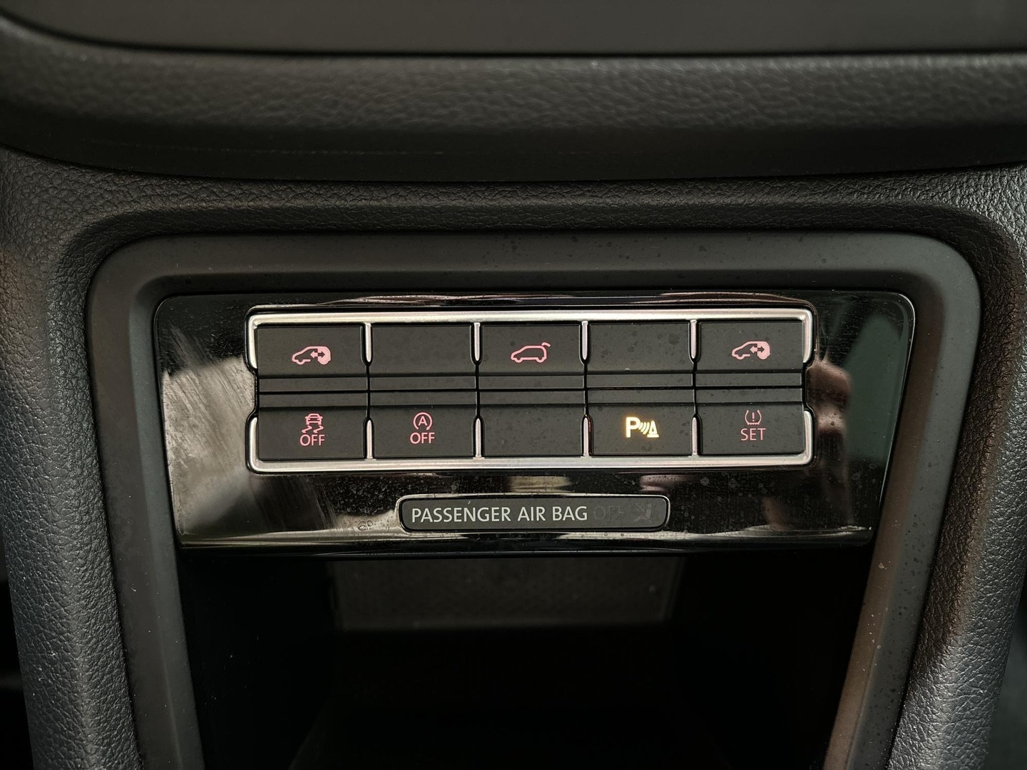 VOLKSWAGEN Sharan 2012