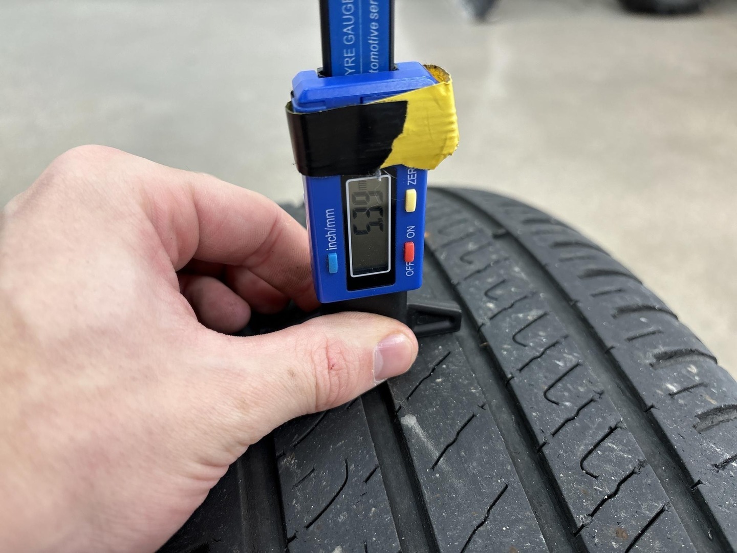 VOLKSWAGEN Sharan 2012