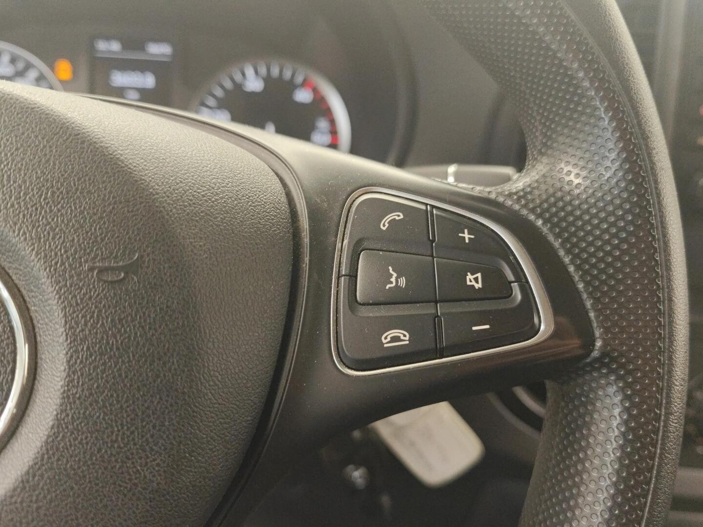MERCEDES-BENZ Vito 2019