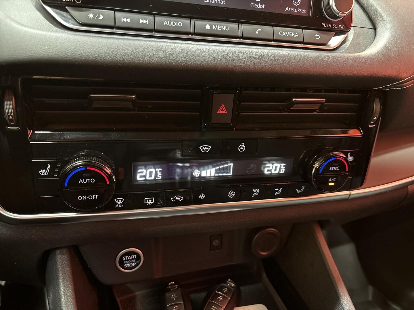 NISSAN Qashqai 2022