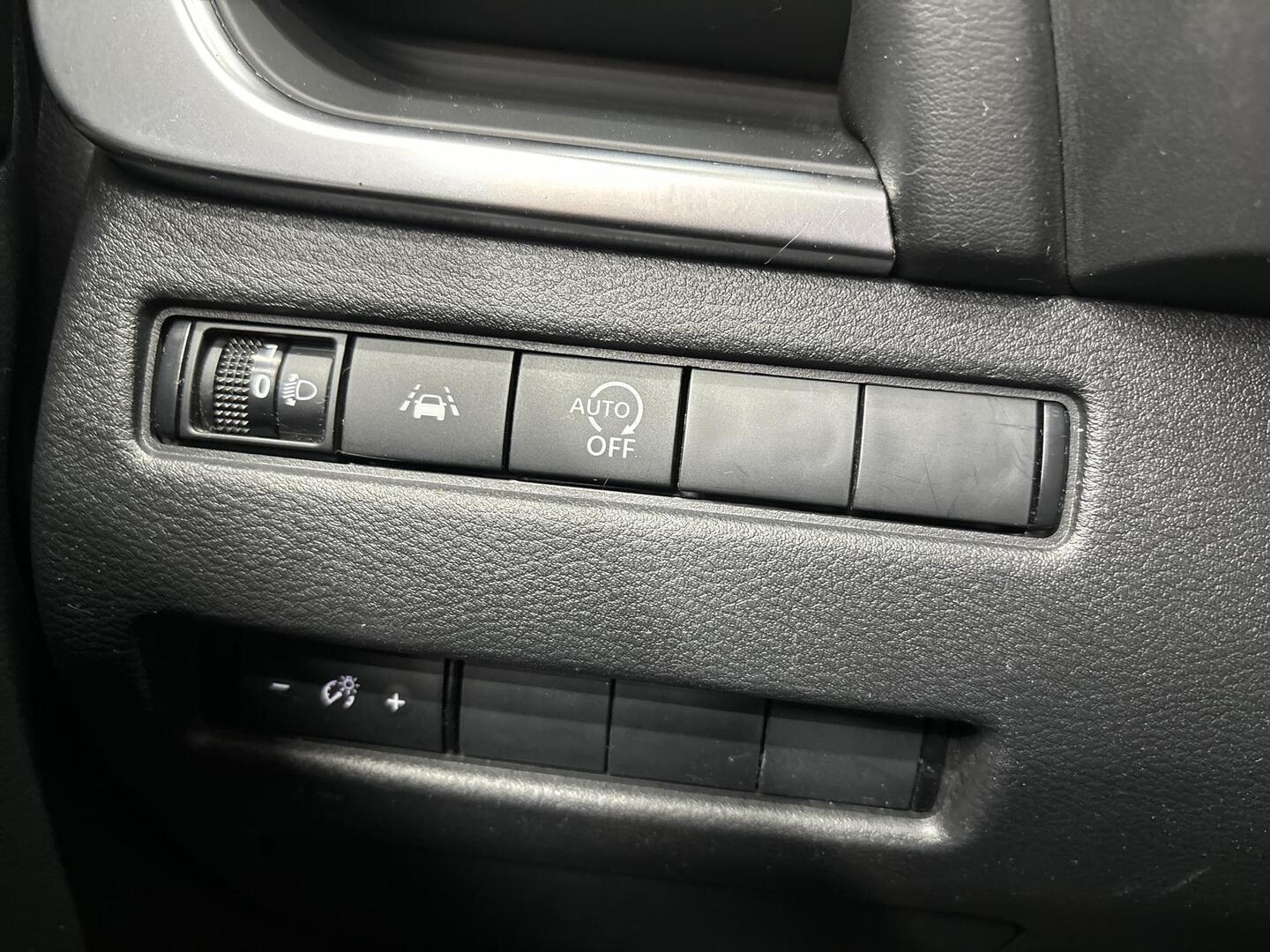 NISSAN Qashqai 2022