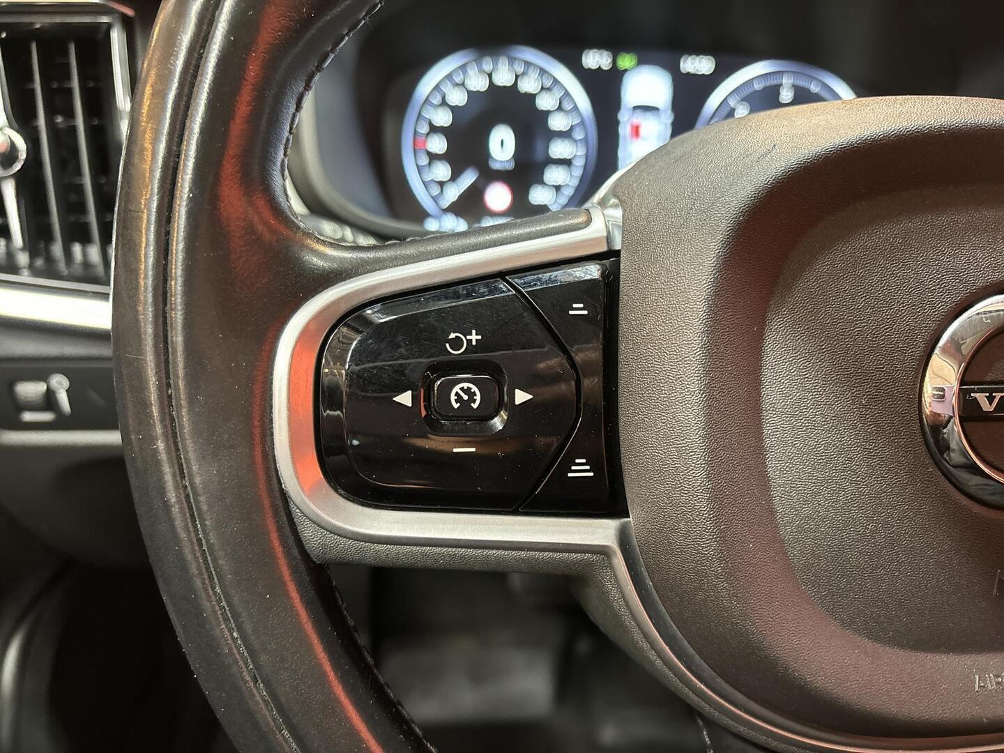 VOLVO V90 2017