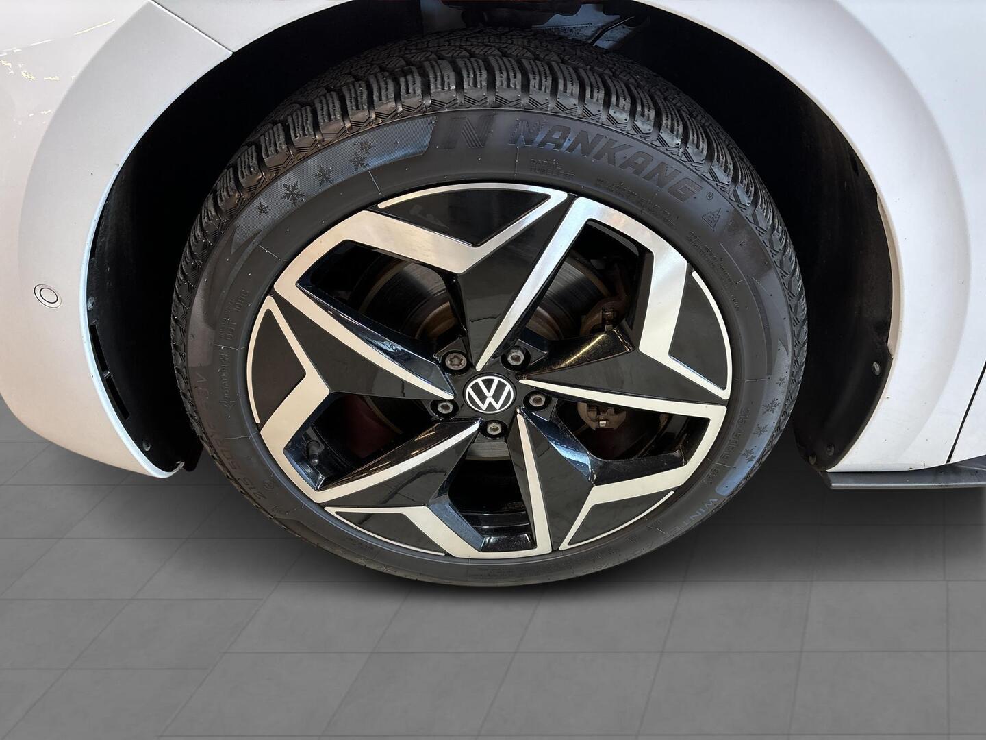 VOLKSWAGEN ID.3 2023