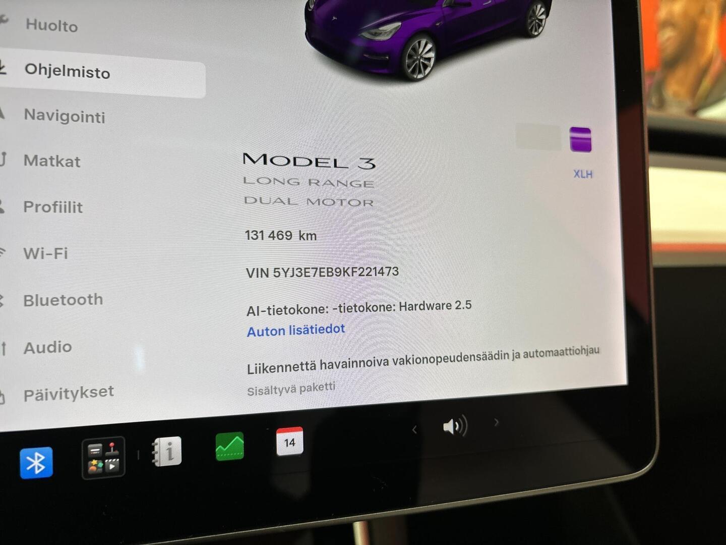 TESLA Model 3 2019