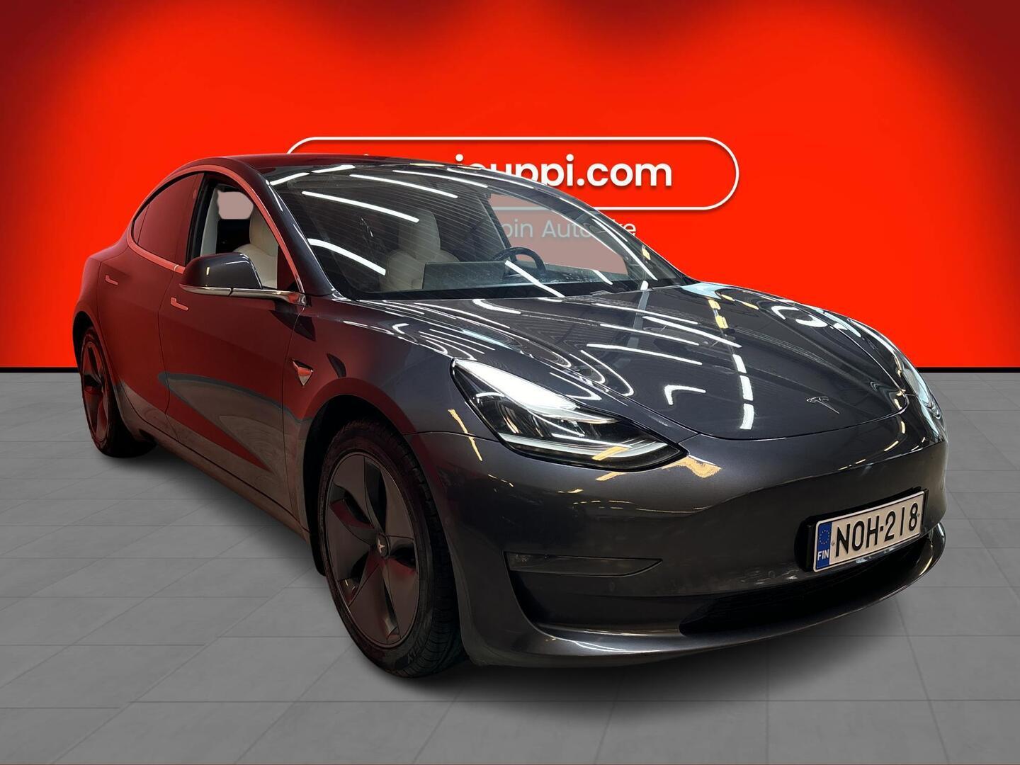 TESLA Model 3 2019