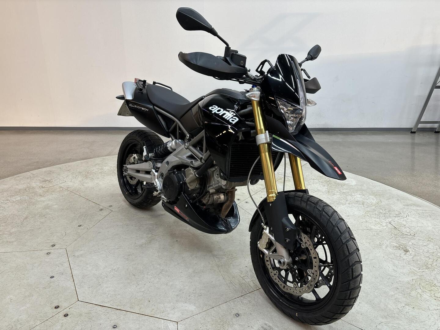 APRILIA DORSODURO 2009