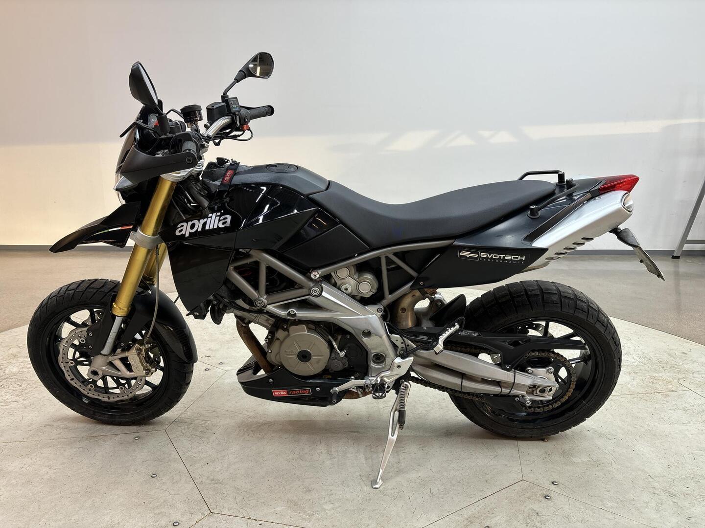 APRILIA DORSODURO 2009