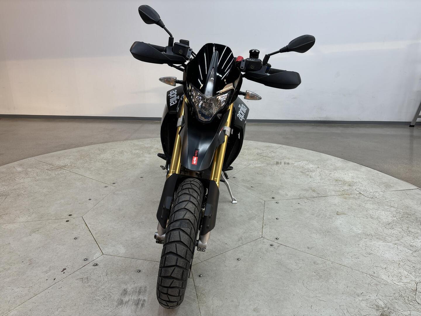 APRILIA DORSODURO 2009