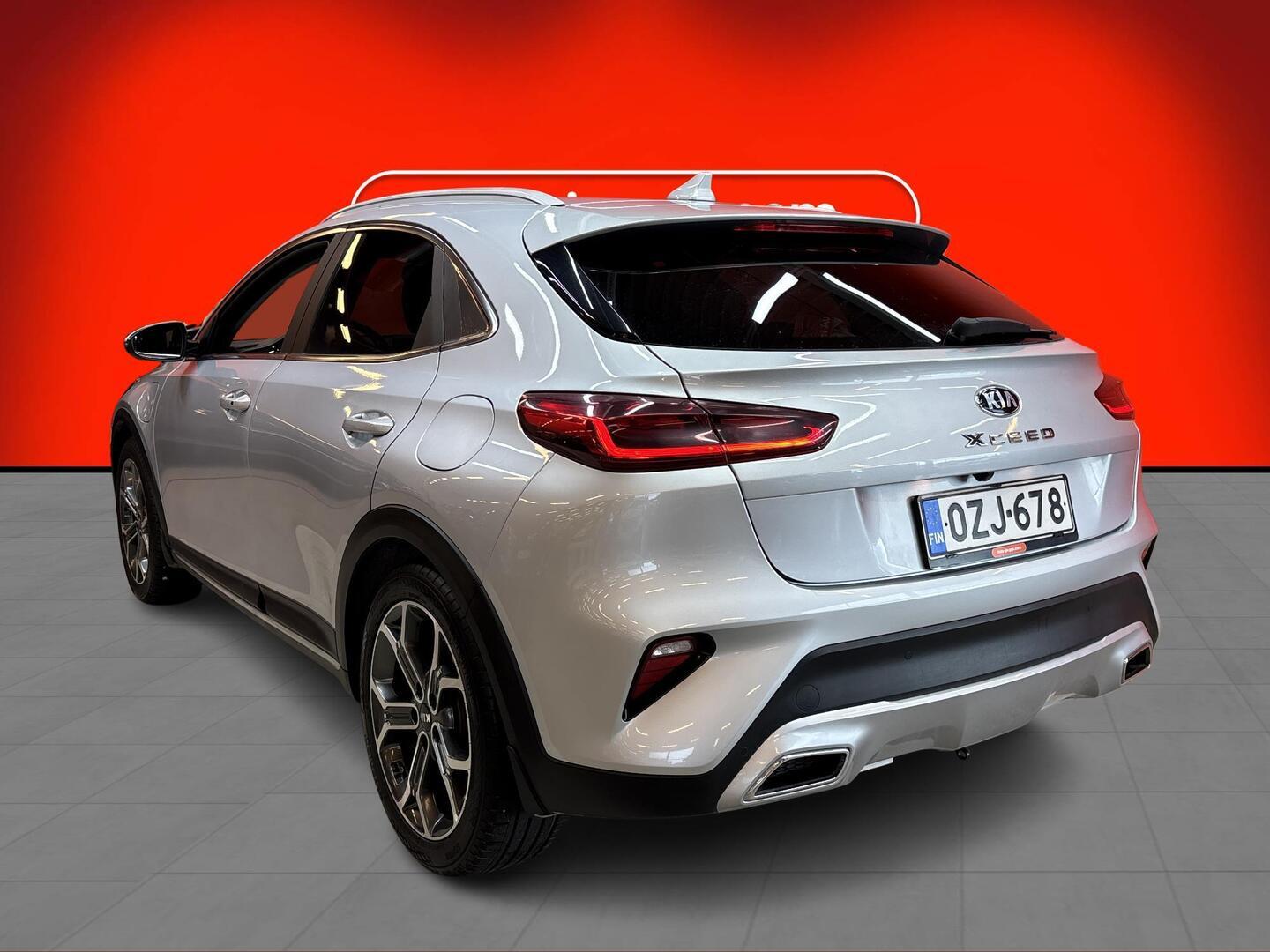 KIA XCEED 2021