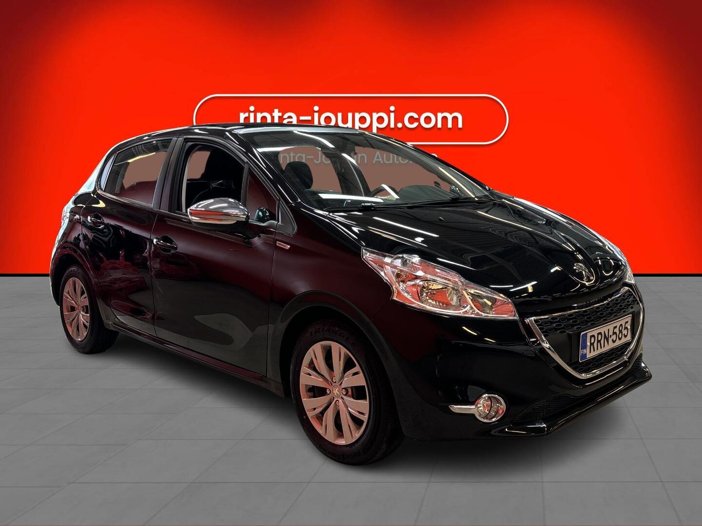 PEUGEOT 208 2013