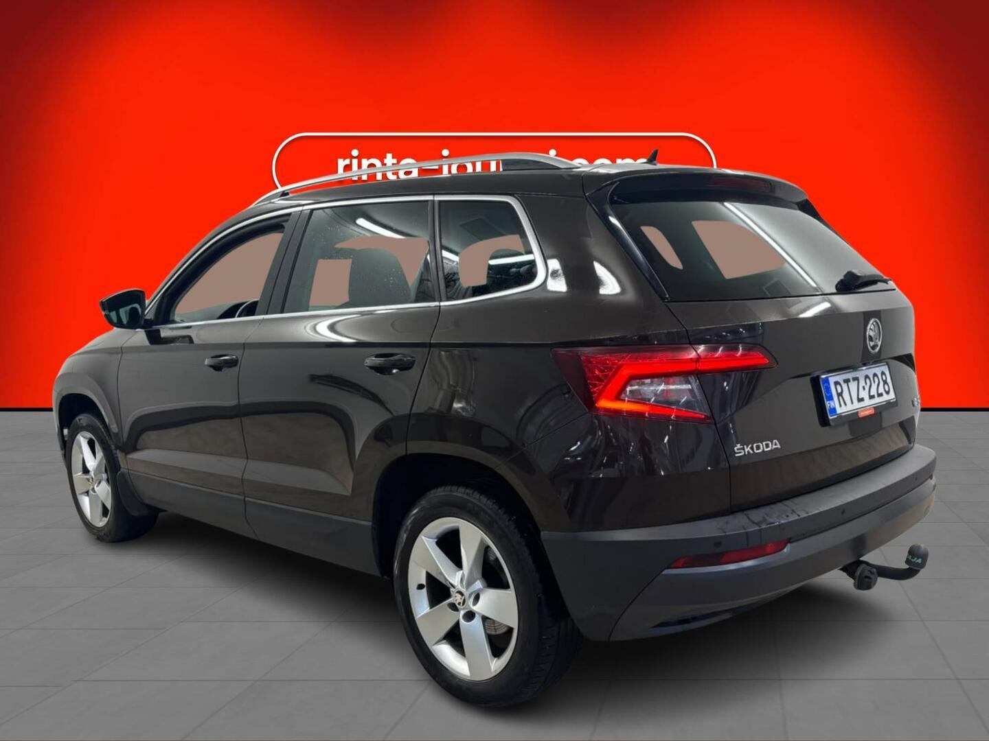 SKODA Karoq 2019