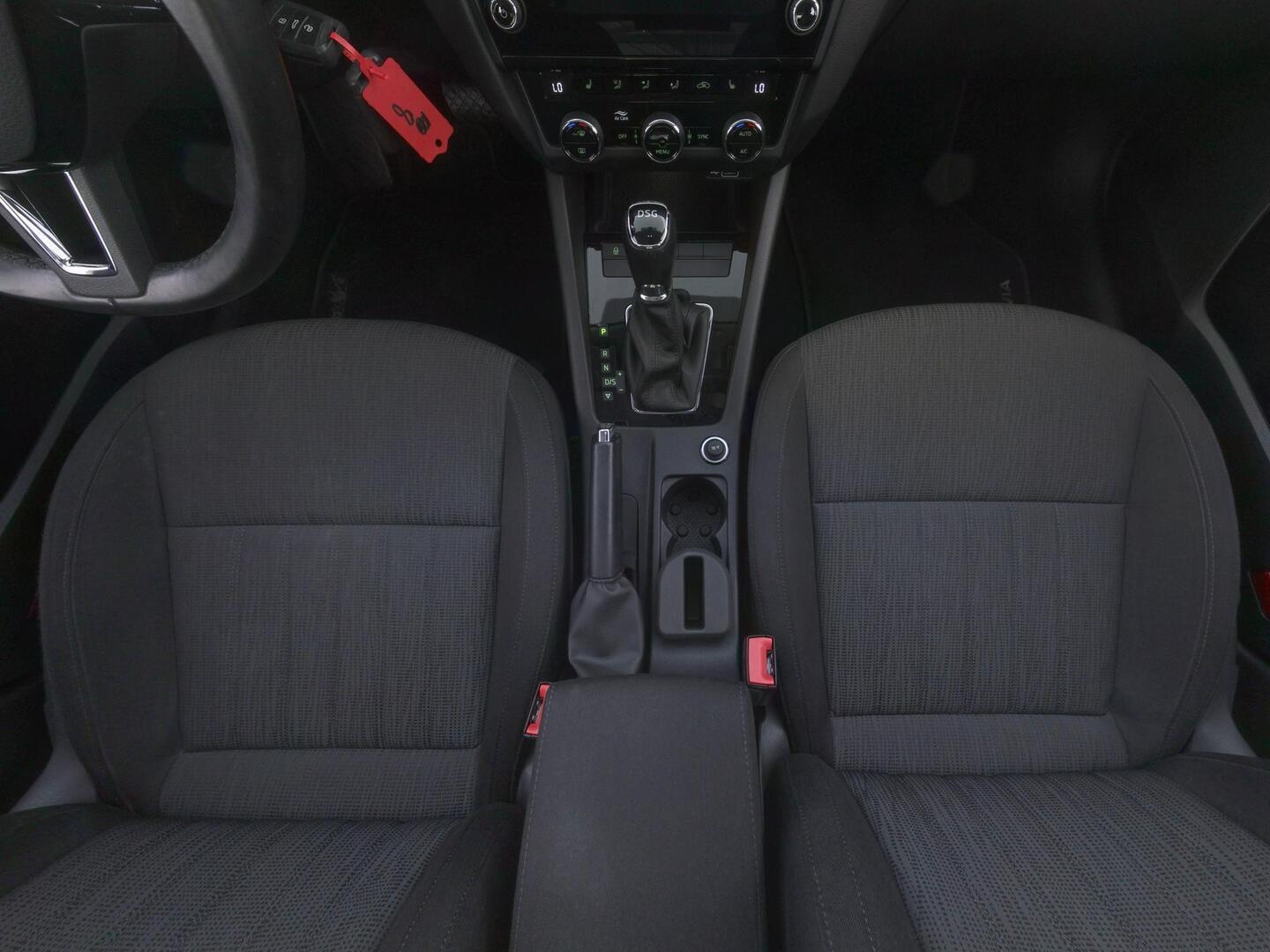 SKODA OCTAVIA 2019