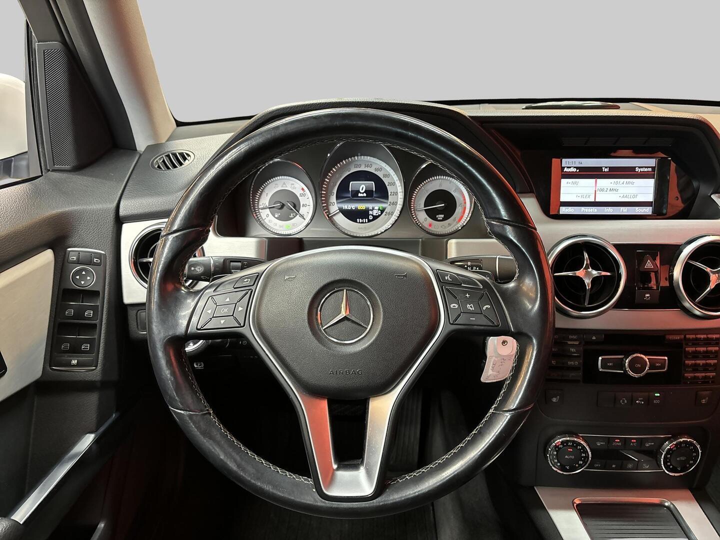 MERCEDES-BENZ GLK 2013