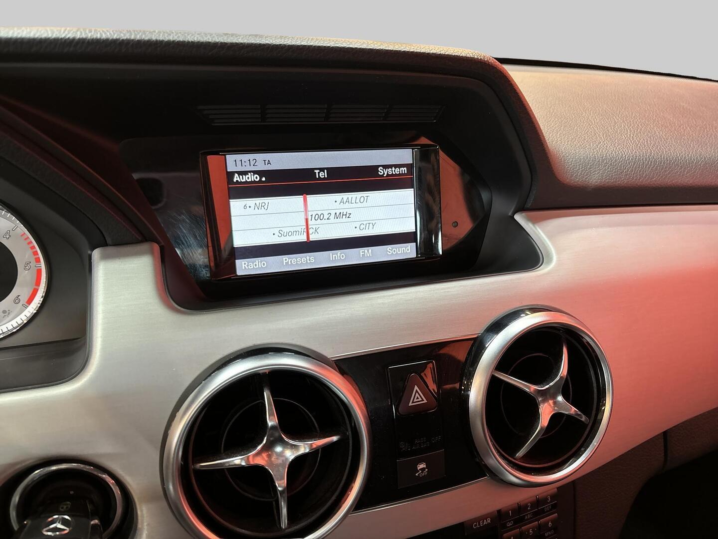 MERCEDES-BENZ GLK 2013