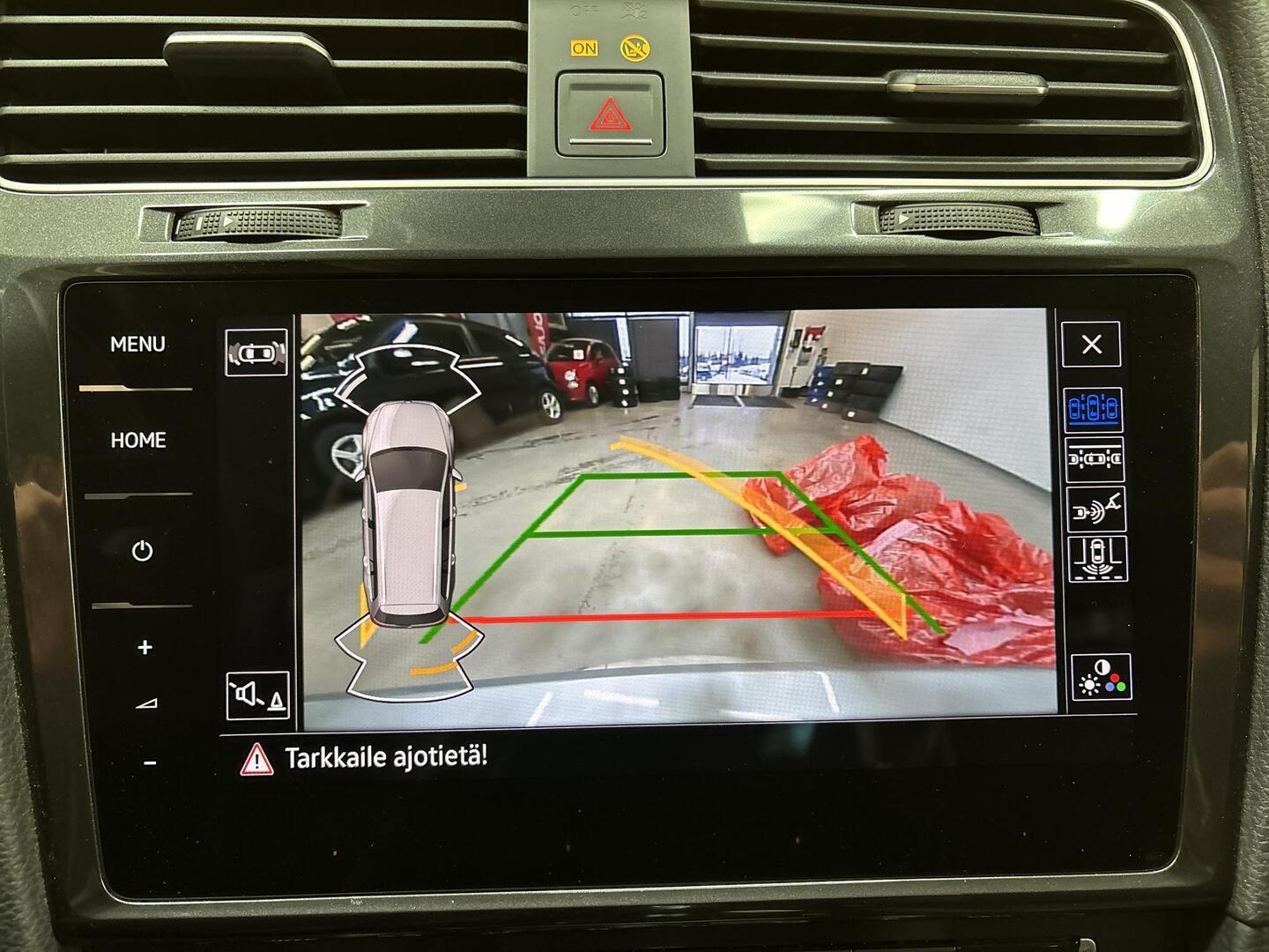 VOLKSWAGEN Golf 2018